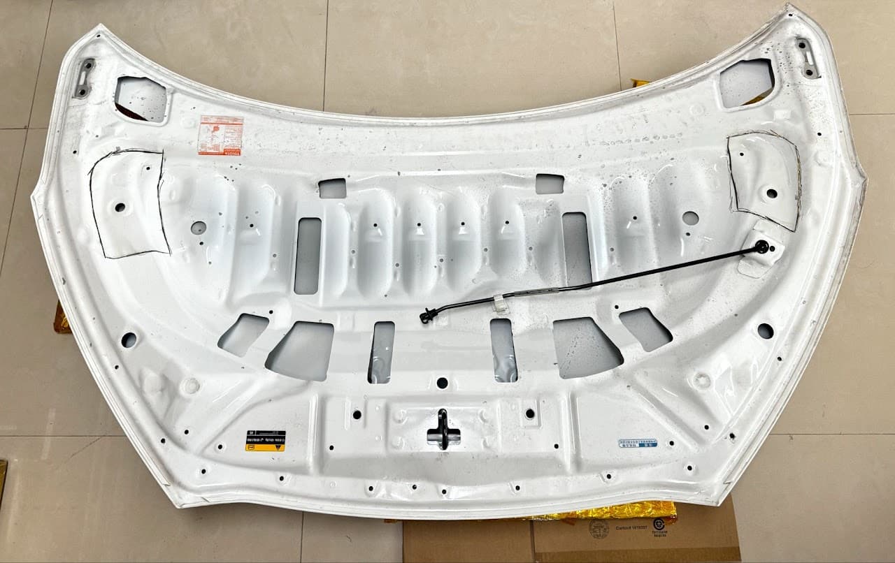 Remove the bonnet - section 1 - image 1