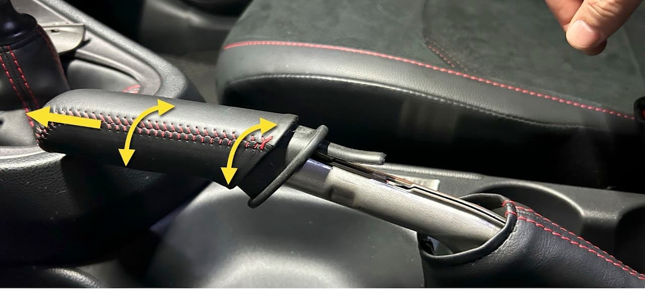 Remove the OEM rubber case - section 2 - image 1