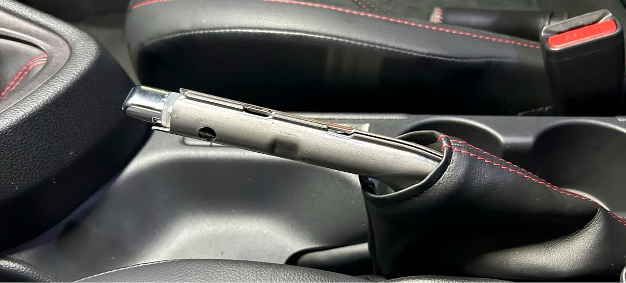 Remove the OEM rubber case - section 3 - image 1