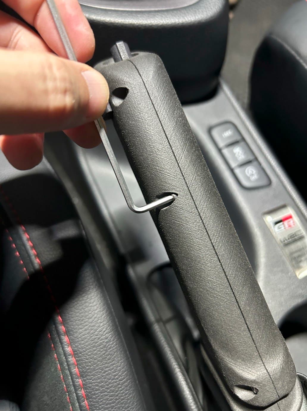 Install the new lever - section 3 - image 1